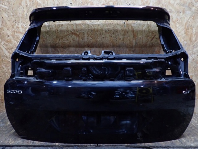 Задняя дверь Peugeot 5008 II