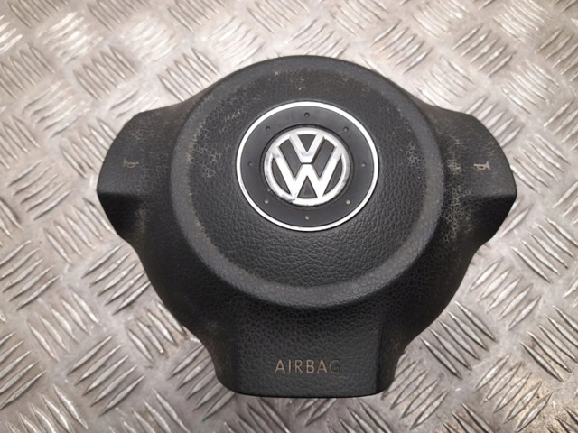 Подушка AIRBAG водительская 1KM880201D VAG