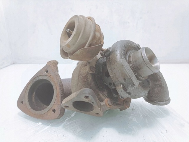 Турбонаддув 24445061 OPEL