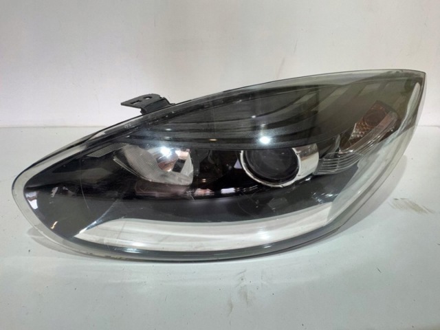 Фары 260601781R RENAULT