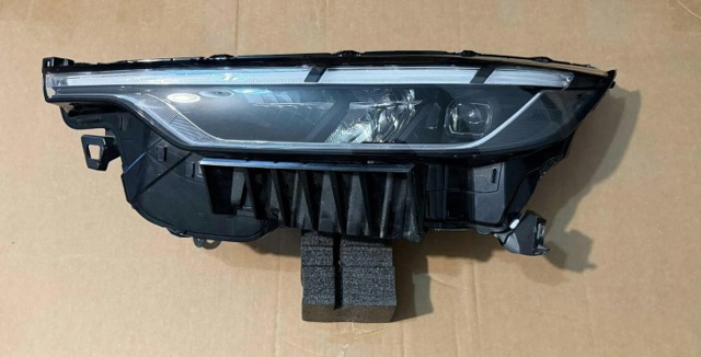 Фара левая передняя 260606SA0B NISSAN