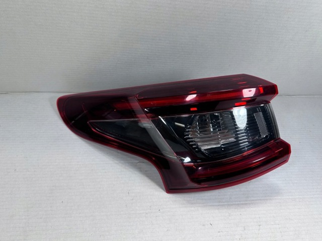 Задняя левая внешняя фара 26555HV00A NISSAN