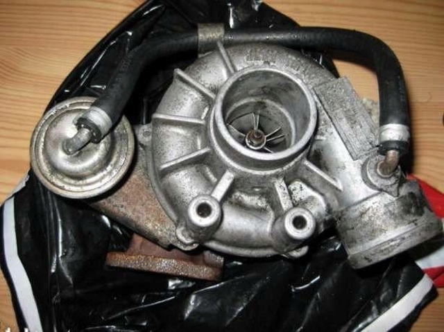 Турбокомпрессор 35242061F OPEL