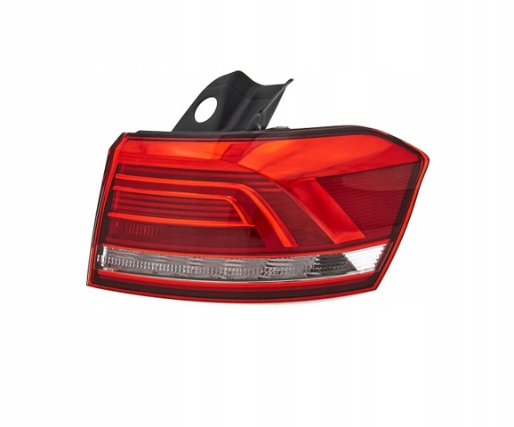 Задний правый стоп Фольксваген Пассат ALLTRACK B8