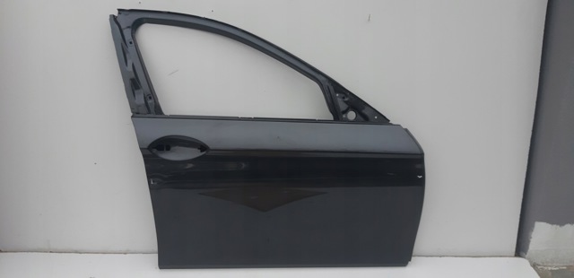 Пассажирская передняя дверь 41007438596 BMW