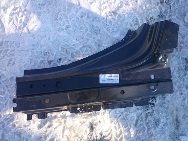 Крыло заднее левое 41217240517 BMW