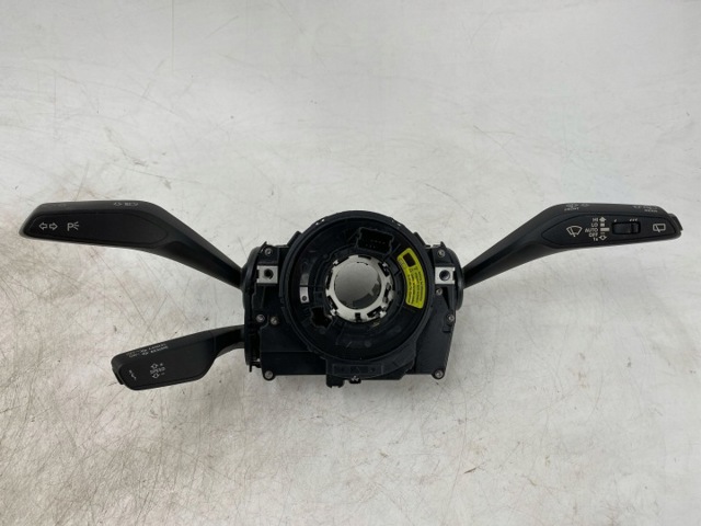 Переключатели подрулевые 4M0907129GM VAG