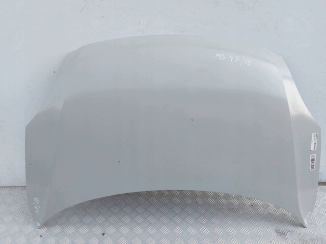 Капот 5730062J01 SUZUKI