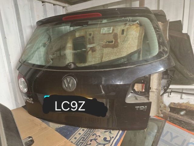 Дверь задняя багажная Volkswagen Golf PLUS 5