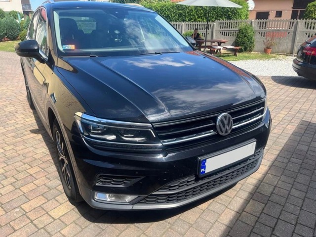 Вставка фары правой 5NB941113E VAG