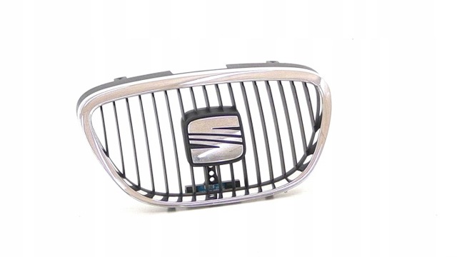 Решетка радиатора Seat Toledo 3