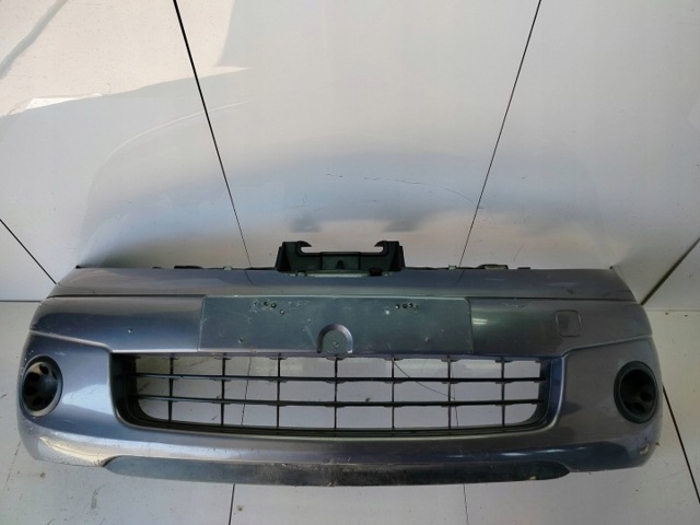 Бампер передний 620229U040 NISSAN