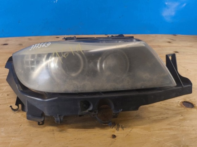 Правая блок фара 63117240246 BMW