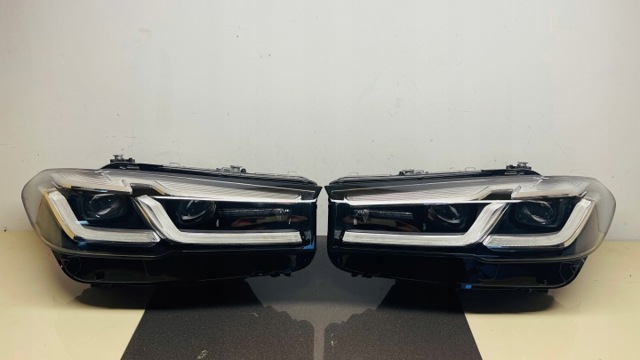 Вставка фары правой 63119479274 BMW