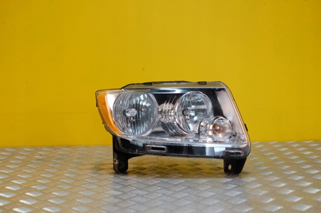Основная фара - вставка 68088868AC CHRYSLER