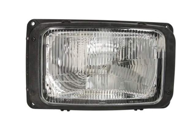 Фара левая, правая 710301017319 MAGNETI MARELLI