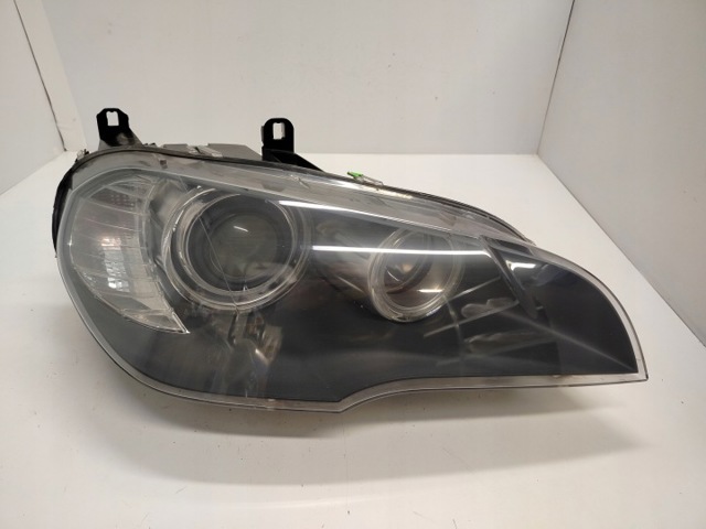 Фара передняя правая 7158928 BMW