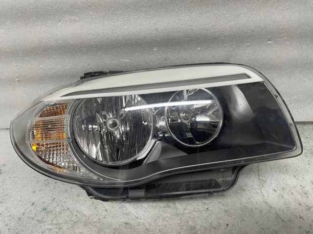 Правая блок фара 7263640 BMW