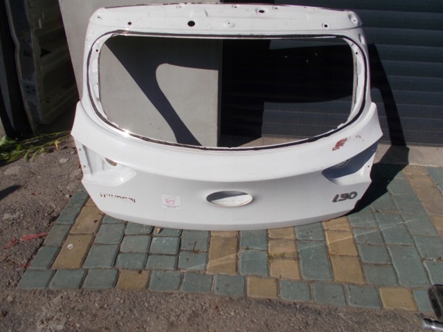 Задняя дверь Hyundai I30