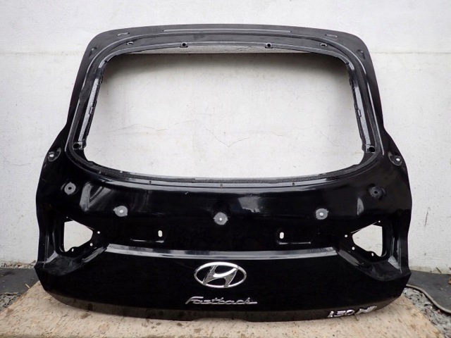 Дверь задняя багажная 73700G4700 HYUNDAI