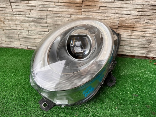 Вставка фары левой 7383209 BMW