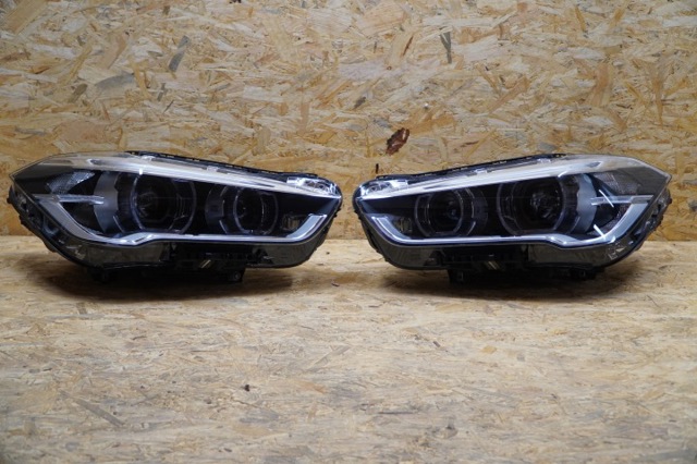 Правая блок фара 7436462 BMW