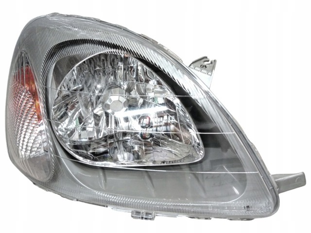 Основная фара - вставка 8111052031 TOYOTA