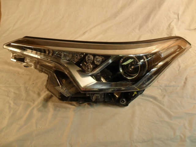 Фара левая 81150F403100 TOYOTA