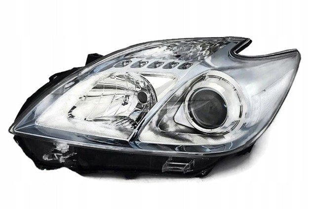 Вставка фары левой 8117047250 TOYOTA