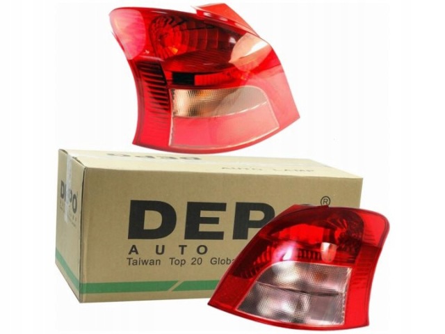 Задняя левая фара 8156152490 TOYOTA