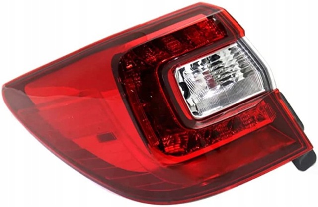 Задний левый стоп Subaru Forester 4