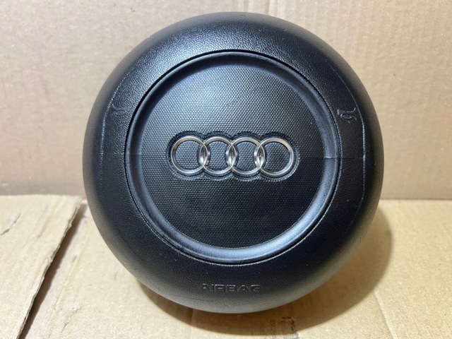 8J0880201J VAG