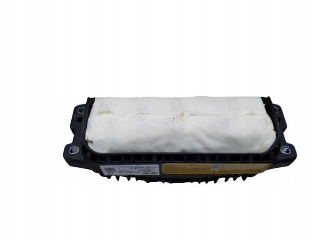 Подушка безопасности (AIRBAG) пассажирская 8U0880204C VAG