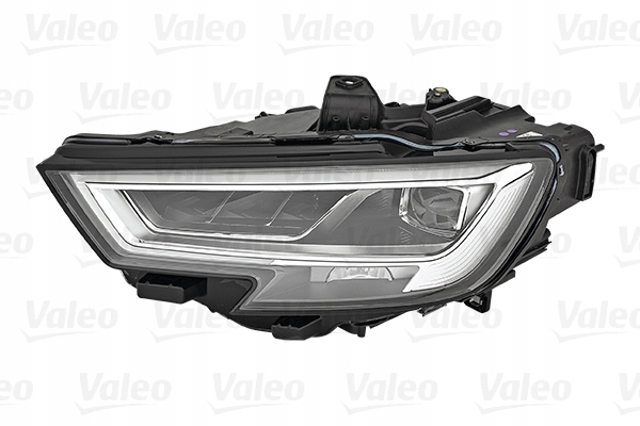Вставка фары левой 8V0941043H VAG