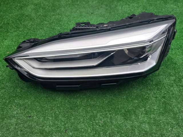 Фары 8W6941005 VAG