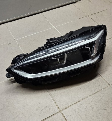 Блок фара левая 8W6941035 VAG