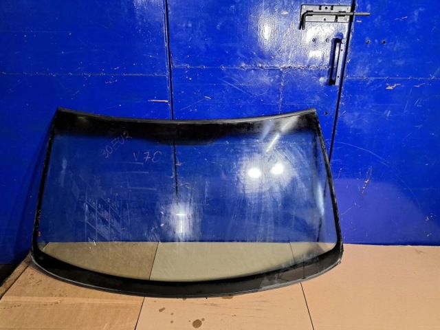 Автомобильные стекла 9151476 VOLVO
