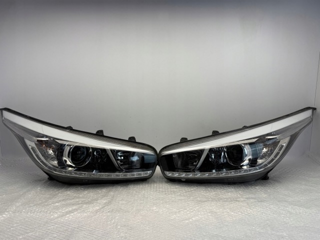 92101A2220 HYUNDAI Левая фара купить в Николаев