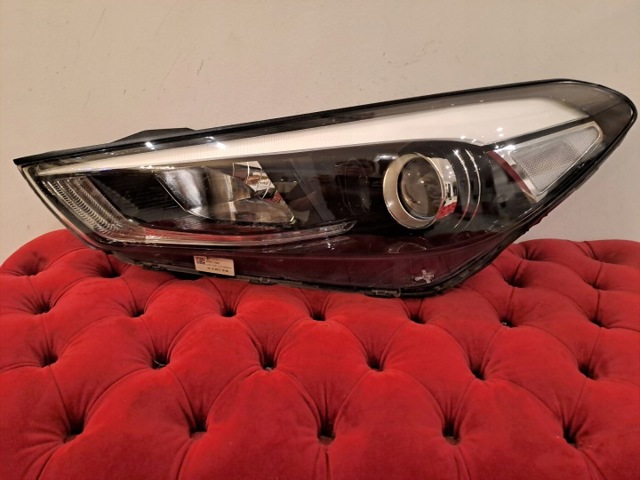 Фары 92101D7000 HYUNDAI