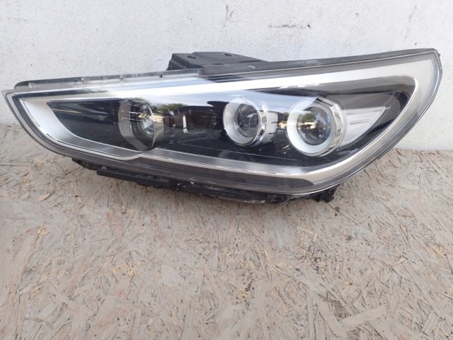Блок фара левая 92101G4100 HYUNDAI