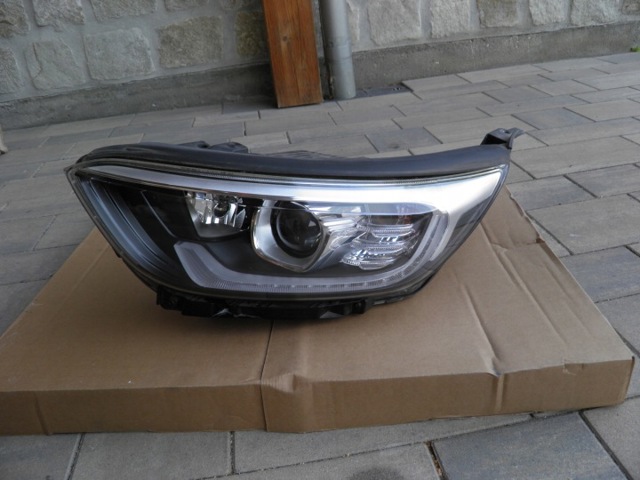 Вставка фары левой 92101H8500 HYUNDAI