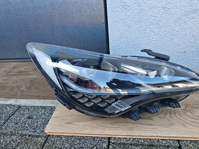 Основная фара в сборе левая 92101J5200 HYUNDAI