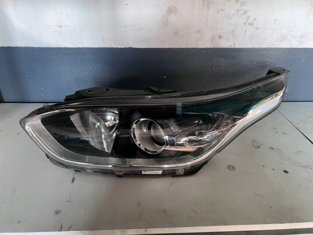 Фара 92101J7050 HYUNDAI