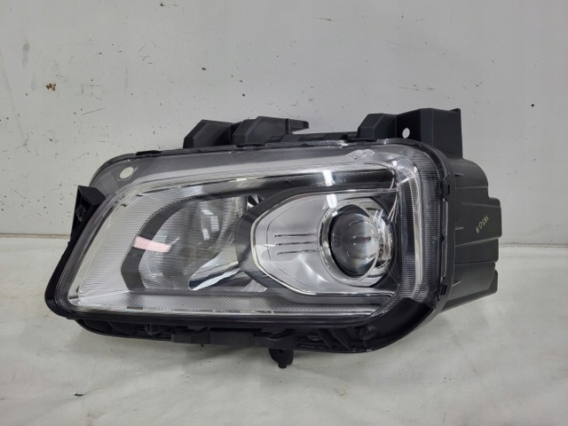 Основная фара в сборе левая 92101J9050 HYUNDAI