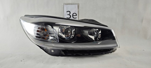 Основная фара - вставка 92102C5530 HYUNDAI