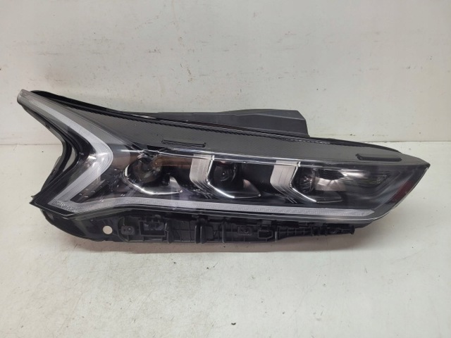 Основная фара - вставка 92102L2100 HYUNDAI