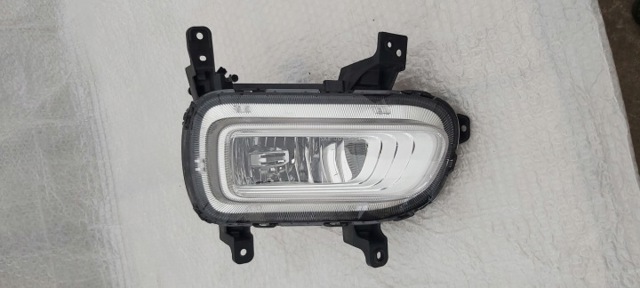 Правая противотуманная фара 92202A4500 HYUNDAI