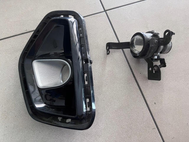 Фара противотуманная, правая 92202H8400 HYUNDAI