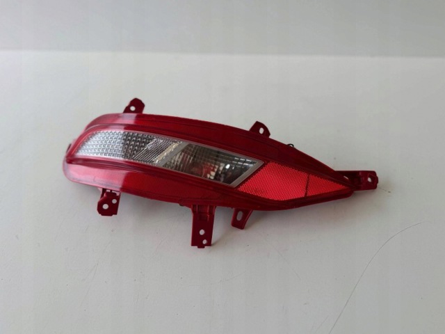 Противотуманнка задняя, левая 92405N7020 HYUNDAI