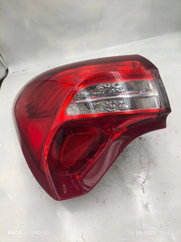 Задняя левая внешняя фара 9803167880 PEUGEOT